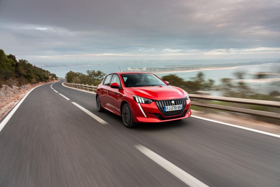 Peugeot 208 2019 года  (WW) (фото 16 из 41)